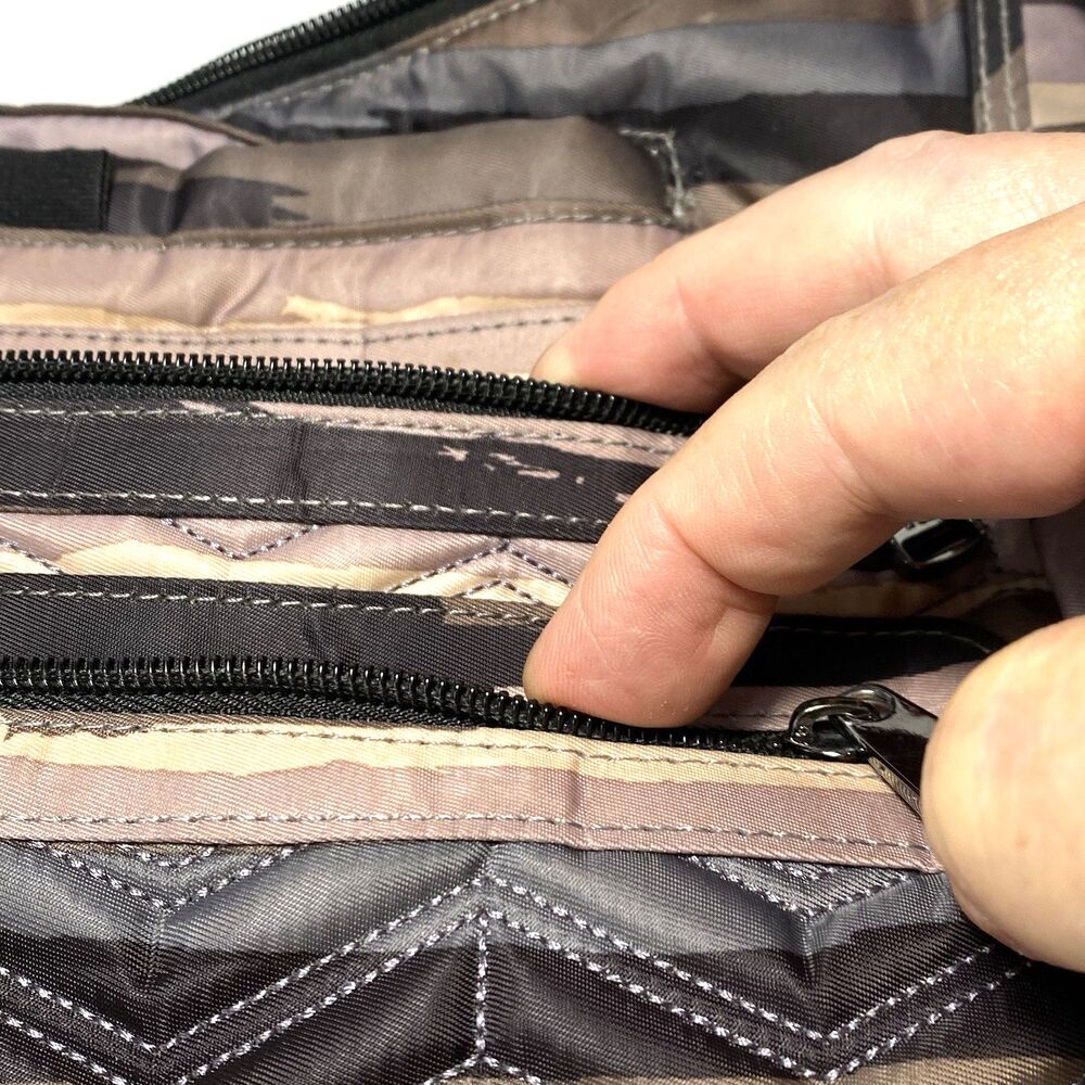LUG Camper SE Multi Colors Crossbody Bag Pockets LRG 15” X 9.5” - Picture 4 of 12